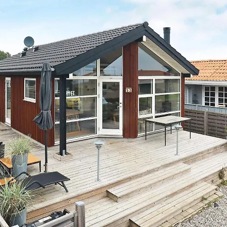 5 Person Holiday In